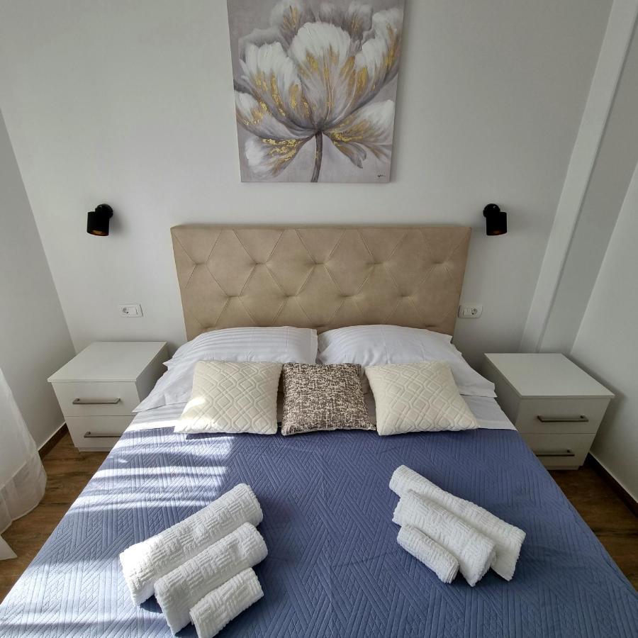 Apartments Happiness Trogir Exterior photo