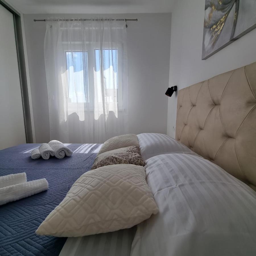 Apartments Happiness Trogir Exterior photo